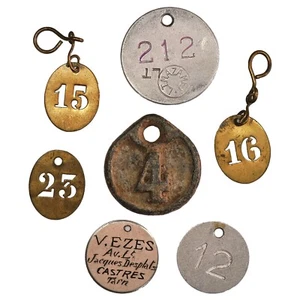 France - LOT de 7 jetons d'outillage ou de consigne - à étudier - Picture 1 of 1