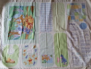 Disney Winnie Puuh Kinderzimmer Panel Days of Hunny Cut & Sew #5768, Lätzchen Burpees - Bild 1 von 4