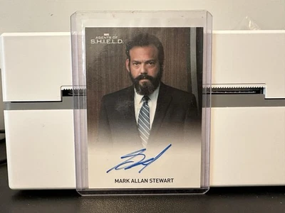 Mark Allan Stewart as Agent Oliver Agents Of Shield Auto - Image 1 of 2