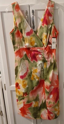 Vestido New Direction, 10, sin mangas, floral, cuello en V delantero y trasero, Pascua, primavera, nuevo con etiquetas Foto 1 de 4