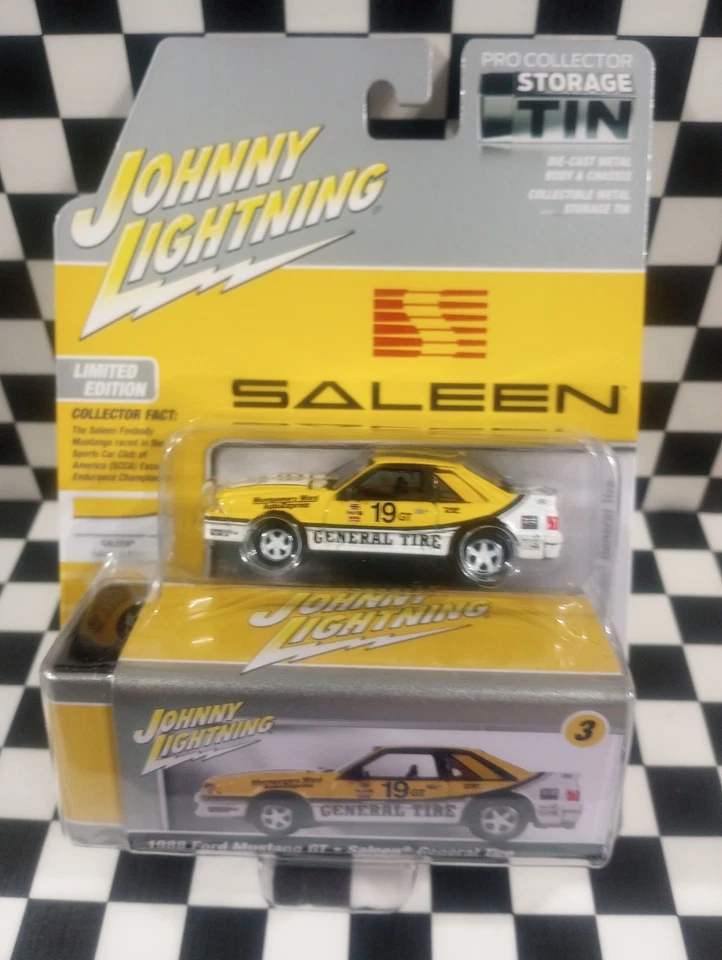 2024 Johnny Lightning 1: 64 黄色和白色 1988 年福特野马 GT Saleen — 第 1/4 张图片