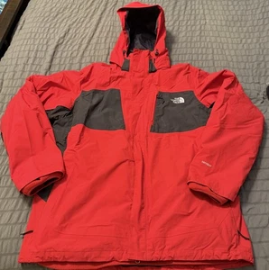 The North Face Green 3-in-1 Hyvent Jacket in Men's Size XXL - Picture 1 of 14