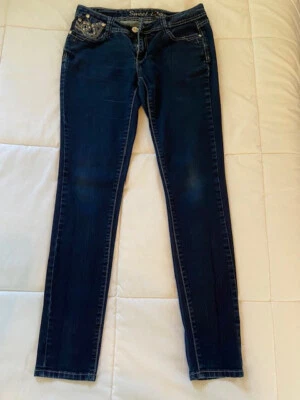 Sweet Look Embellished Juniors Straight Leg Dark Wash Jeans Size 11 VGUC - Image 1 of 4