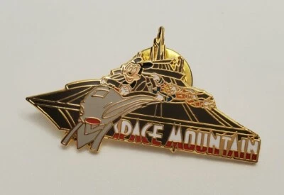 Prendedor de recuerdo Walt Disney Mickey Mouse Space Mountain atracción paseo Foto 1 de 3