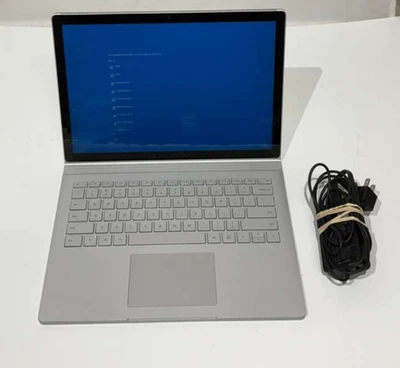 Microsoft Surface Book 2 13,5" Touch 2-in-1 Laptop Core i5 8GB Ram 256GB SSD - Bild 1 von 3