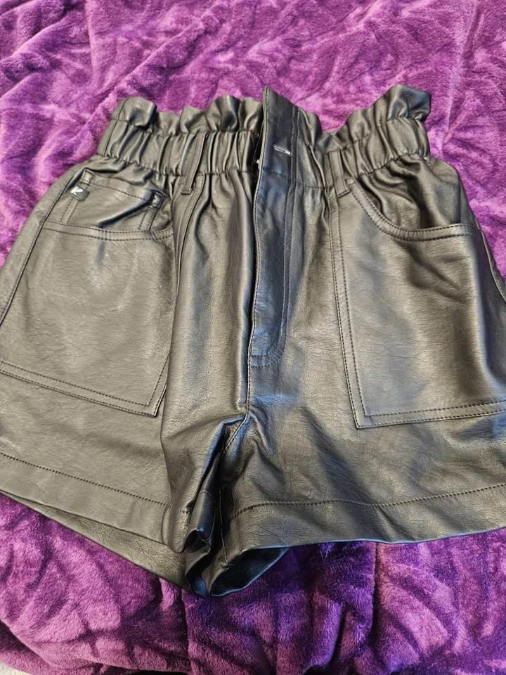 KanCan Los Angeles Faux Leather Paperbag Waist Black Shorts M Stretchy NWT - Image 1 of 3