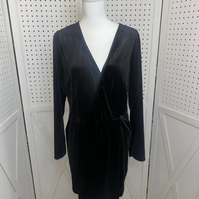 Mameluco Forever 21 para mujer negro de terciopelo aplastado manga larga longitud media talla 1X Foto 1 de 4