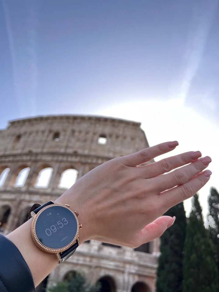 Fossil FTW6015P Gen 4 Digital Smartwatch Venture HR Blush Leather - Image 1 of 1