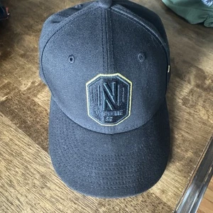MLS Fußball Mütze Nashville SC schwarz & gelb verstellbar neu ohne Etikett - Bild 1 von 5