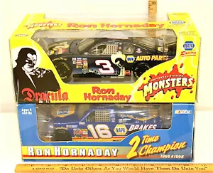 2 NASCAR NAPA Ron Hornaday 1:24 Drácula y 2 veces campeón 1:64 acero prensado nuevo en caja - Imagen 1 de 1