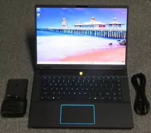 Alienware M16 R2 16" QHD+ 240Hz Intel Ultra 9-185H 16GB RAM 4TB SSD RTX 4060 - Bild 1 von 8