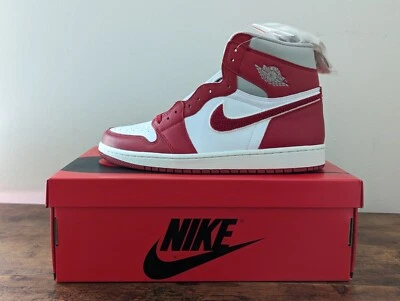  New! Size 12 W Air Jordan RETRO 1 HIGH OG 'VARSITY RED' (W) DJ4891-061 - Image 1 of 4