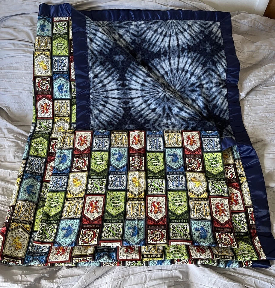 Cobertor duplo feito à mão Harry Potter Houses com capa de travesseiro dupla face - Imagem 1 de 4