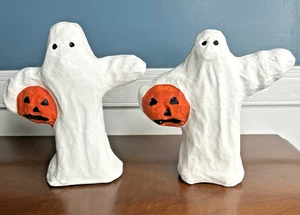 2 Vtg paper Mache Ghosts holding Jack-o-lantern Spooky Pumpkin Primitive 9" - Picture 1 of 10