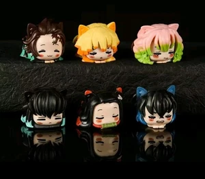 Demon Slayer Anime Figuren Kimetsu No Yaiba Katze Nezuko Tanjirou Statuen Set 6 - Bild 1 von 3