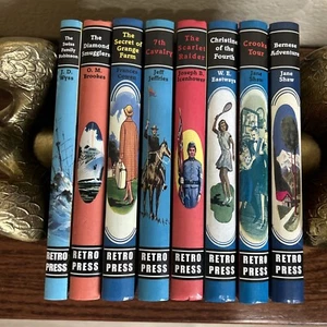 VTG Retro Press Hard Cover Books Rare” 2008”Set 8 “Near Mint” Books - Picture 1 of 6