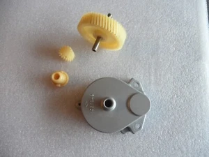 71-78 original GM Cadillac Eldorado convertible power top motor gear set - great - Picture 1 of 10