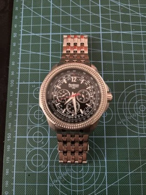 Reloj Armitron, en buen estado, funciona bien, cualquier duda házmelo saber. Foto 1 de 4