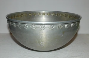 GEPFLEGTE VINTAGE SPIEGEL ALUMINIUM 9 7/8" RÜHRSCHÜSSEL MIT BLUMENDESIGN - Bild 1 von 4