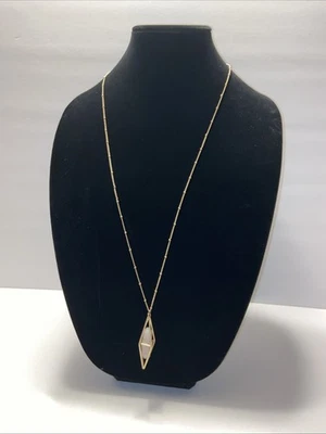 Collar Cuarzo Rosa Tono Dorado Cadena Texturizada Boho Hippie Terroso Indie Natural Foto 1 de 4