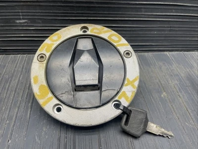 Kawasaki Ninja ZX10R 2016 tapa de gasolina OEM #1024256 Foto 1 de 4