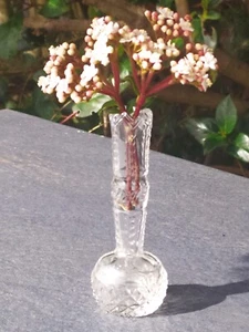  Ancien Vase en Cristal Taillé ,  Soliflore  ... - Photo 1/7