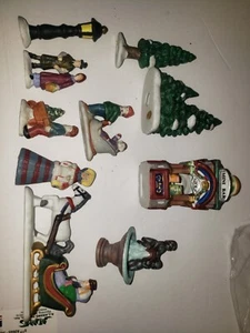 10 PC LOT VTG LEMAX CERAMIC CHRISTMAS VILLAGE Cherub FOUNTAIN SLEIGH BURGER BAR - Picture 1 of 14