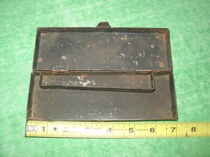 VINTAGE UNBRANDED 1/4" OR 3/8" DRIVE TIN STORAGE BOX "BOX ONLY" USA - Picture 1 of 6