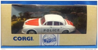 Corgi Classic 1:43 POLICE - JAGUAR MK II STAFFORTSCIRE - 96685 - Immagine 1 di 3