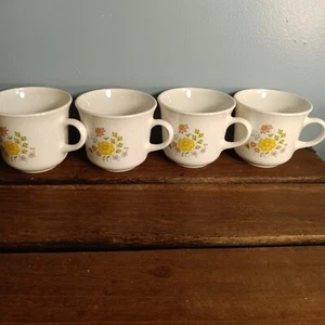 Vintage Corning Ware Corelle Wildflower Spring Coffee Cups, Set Of 4 - Picture 1 of 4