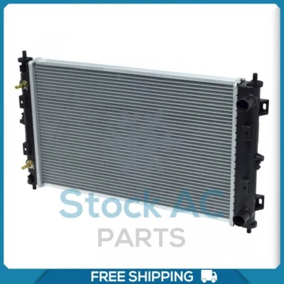 NUEVO radiador para Chrysler Cirrus, Sebring / Dodge Stratus / Plymouth Breeze QU Foto 1 de 4