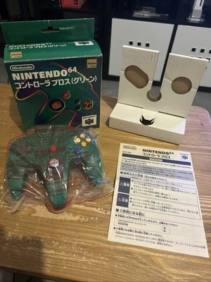 EN BOÎTE COMPLÈTE MANETTE NINTENDO 64 VERTE OFFICIELLE NUS-005 - Photo 1/4