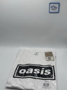 Levi’s x Oasis Decca Logo T shirt (Oasis Live ‘25) Large BNWT LIAM NOEL Fast 🚗 - Picture 1 of 4