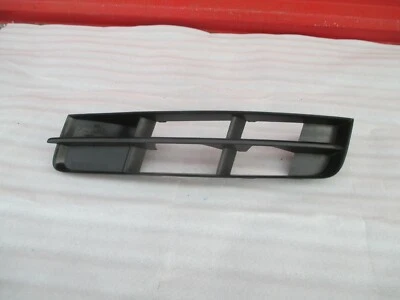 AUDI Q7 GRADE DE PARA-CHOQUE DIANTEIRO EXTERNO FABRICANTE DE EQUIPAMENTO ORIGINAL LH 2010 2011 2012 2013 2014 2015 - Imagem 1 de 4