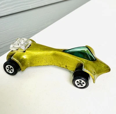 Johnny Lightning Topper Wasp 1970 Diecast Yellow Lime 1/64 Vintage Toy Car - Image 1 of 4