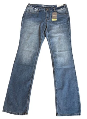 Natural Reflections Womens Jeans Classic Fit Straight Leg Medium Wash NWT Sz 12 - Image 1 of 4