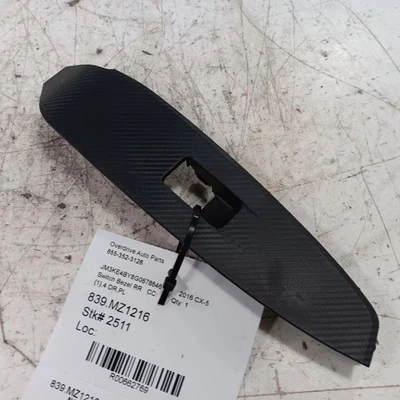 Interruptor de ventana trasero derecho Mazda CX-5 2013 2014 2015 2016 Foto 1 de 4