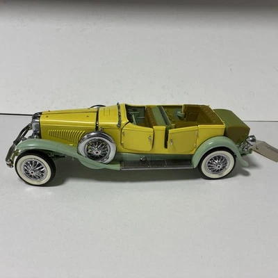 1930 Duesenberg J Derham 1987 Franklin Mint 1:24 DAMAGED - Image 1 of 4