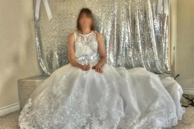 Wedding dress, white, formal, long, lacy, lace, beads, stylish, sleeveless,train - Image 1 of 4