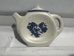Pfaltzgraff Yorktowne Teekanne Form Teebeutel Halter Keramik Schloss USA Vintage - Bild 1 von 3