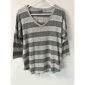 Maglia Umgee USA a righe scollo a V manica a 3/4 casual tutti i giorni grigio nero M - Foto 1 di 7