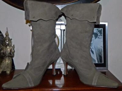 Botas de gamuza vintage Rock Glam plegables con puños tachonados 6 1/2 Foto 1 de 4