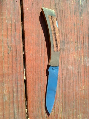 Navaja de bolsillo plegable Gerber 97223 con cierre trasero, asas de madera y latón - Portland, OR Foto 1 de 4