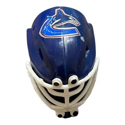 Vancouver Canucks NHL Franklin Mini Gumball Goalie Mask - Image 1 of 3