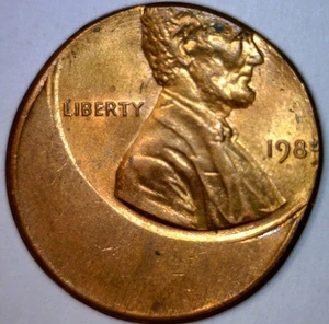 1985 ERROR OFF CENTER Lincoln Cent Unc / BU Det. Coin   1c START AUCTION - Picture 1 of 2