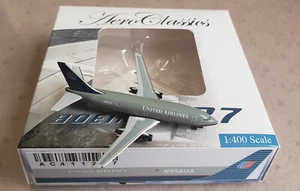AeroClassics Boeing 737-200 United Airlines N998UA Schlachtschiff grau in 1:400 - Bild 1 von 6