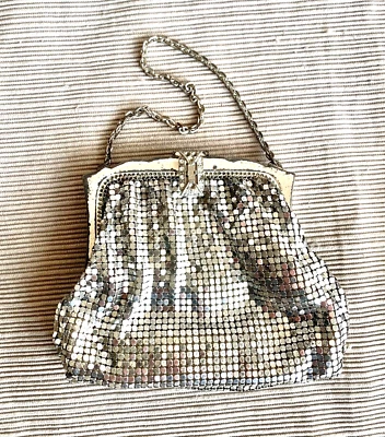 Cartera/Vanity/Cambio Malla Whiting and Davis Vintage. "Cierre plegable 5""x4""" Foto 1 de 4