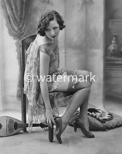 Sexy Flapper Girl Vintage glamour 8X10 PUBLICITY PHOTO - - Flapper Girl - Picture 1 of 1