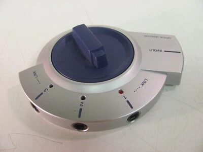 Bi-Directional 3-Way TOSLink Optical Splitter Audio Selector Fiber Cable Switch - Image 1 of 4