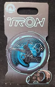 2023 Pin de Usuario de Salto de Disco de Potencia TRON Lighcycle Run - Disney TRON Legacy - Imagen 1 de 3